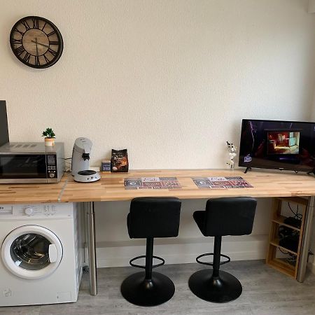 Studio Entierement Renove Avec Parking Gratuit Saint-Nazaire  Exterior foto